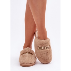 Chaussons pour femmes en fourrure douce brun 2