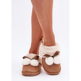 Chaussons femme avec fourrure douce camel brun 2