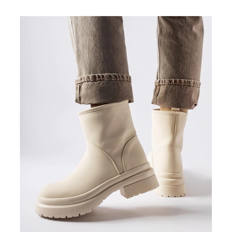 Bottes isolées en caoutchouc beige par Clotilde - Solea 1