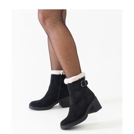 Bottines noires ornées de fourrure Amtula en éco-daim - Solea le noir 2