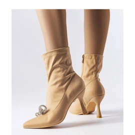 Bottines beiges ornées d'un noeud zircon par Mars - Solea 1