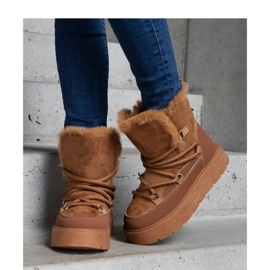 Bottes de neige à plateforme marron avec isolation en fourrure brun 2