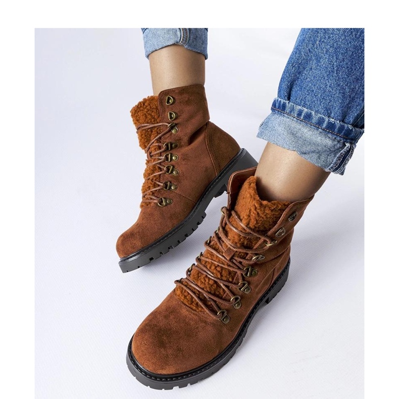 Bottines marron en éco-daim brun 1