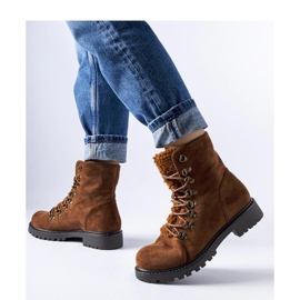 Bottines marron en éco-daim brun 2