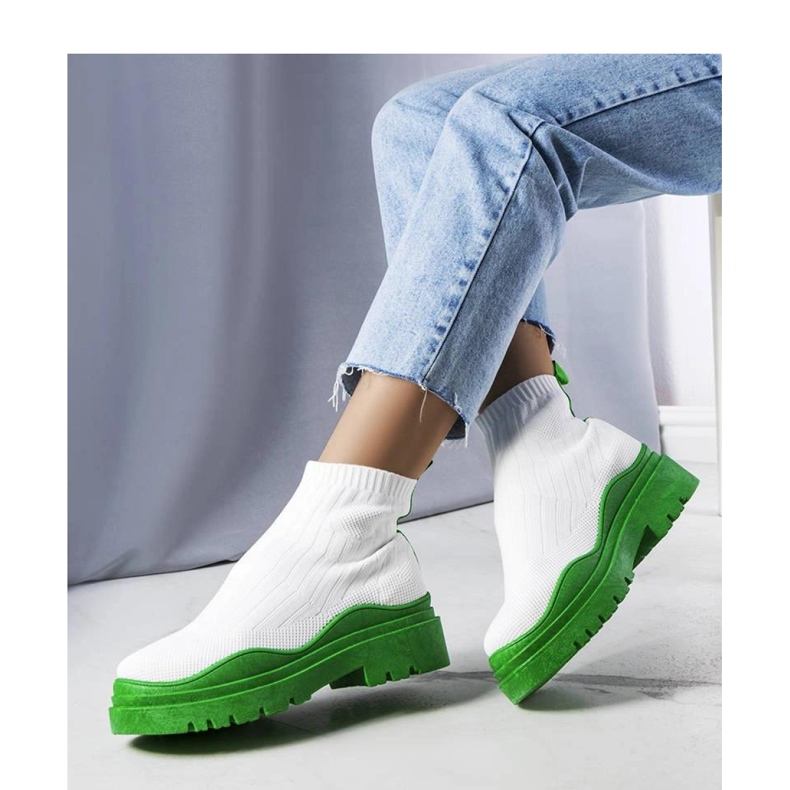 Bottines chaussettes blanches à semelle verte 1