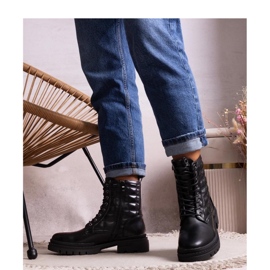 Baskets matelassées noires 1