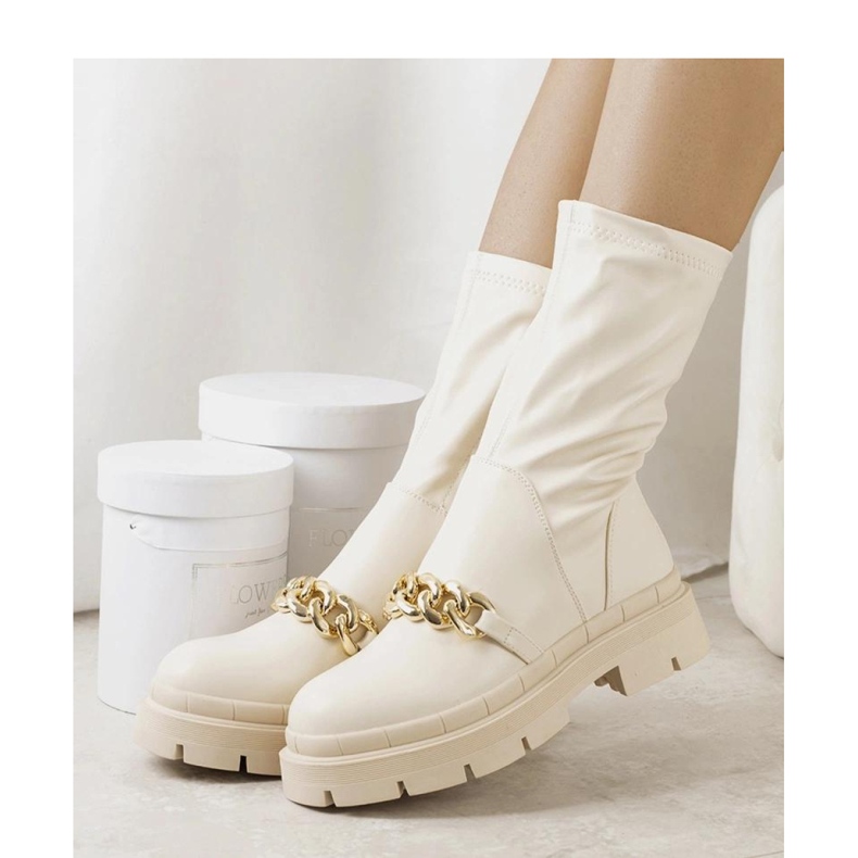 Bottes beiges à semelle haute 1