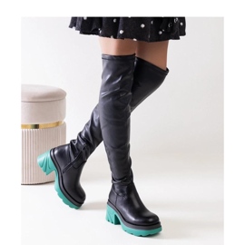 Bottes isolées noires à talon massif 1