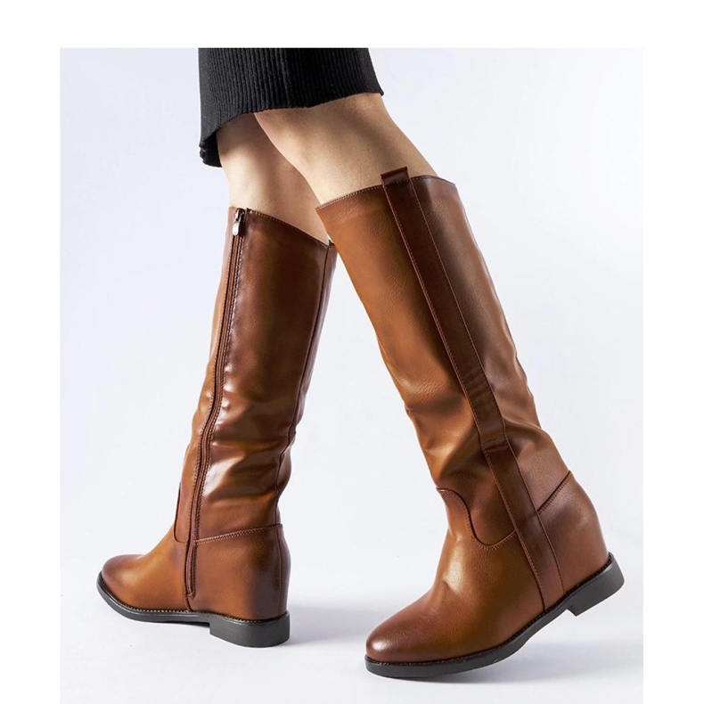 Bottes marron avec coin caché brun 1
