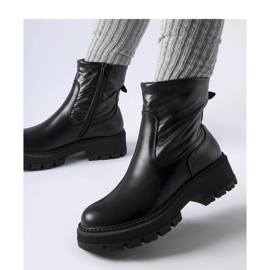 Bottines noires avec tige décorative 2