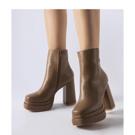Bottes à talons hauts marron brun 1