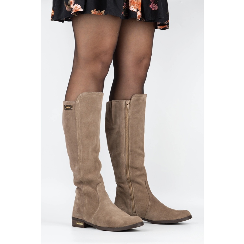 Olivier Bottes à la mode Klara beige 3