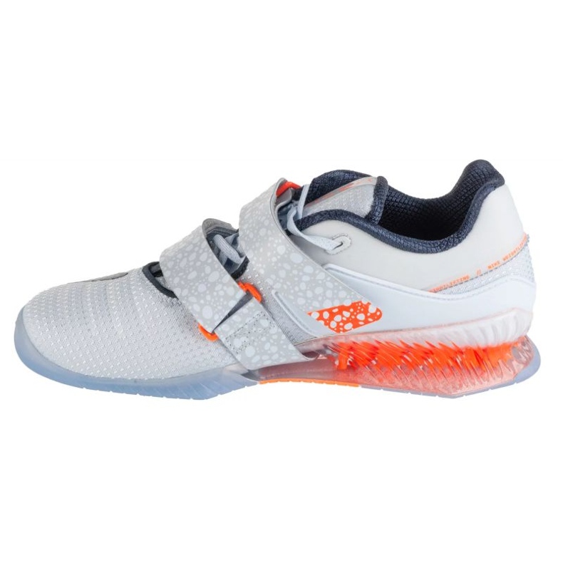 Chaussures d'entraînement Nike Romaleos 4 Se DJ4487-900 blanche 1