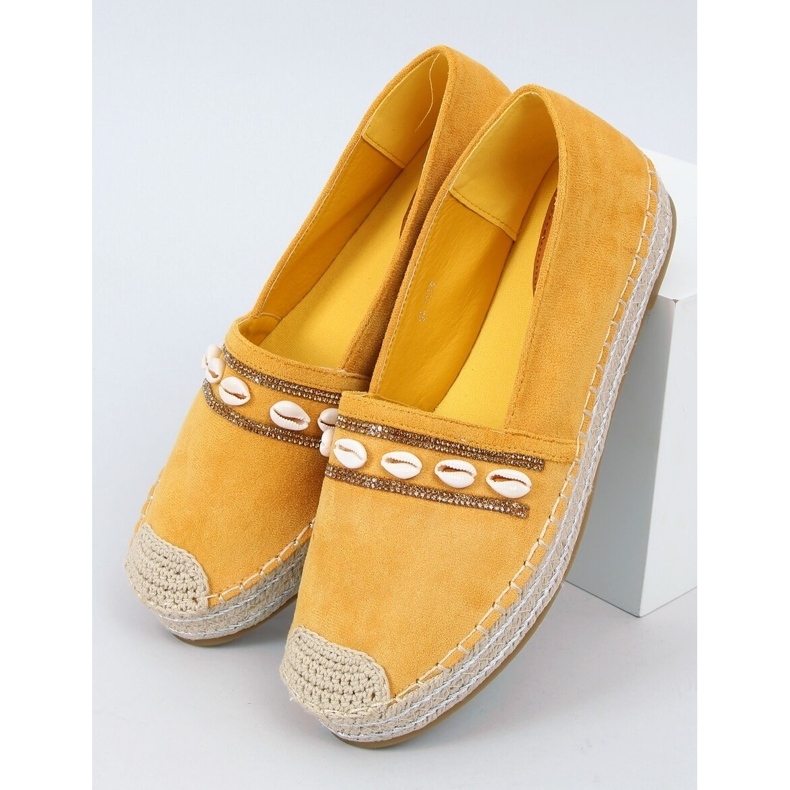 Espadrilles pour femmes avec des coquilles et des zircons jaunes 1