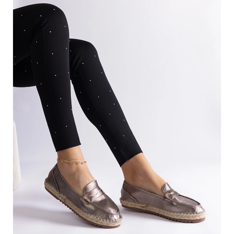 Espadrilles de glissement brun sur la plate-forme 2