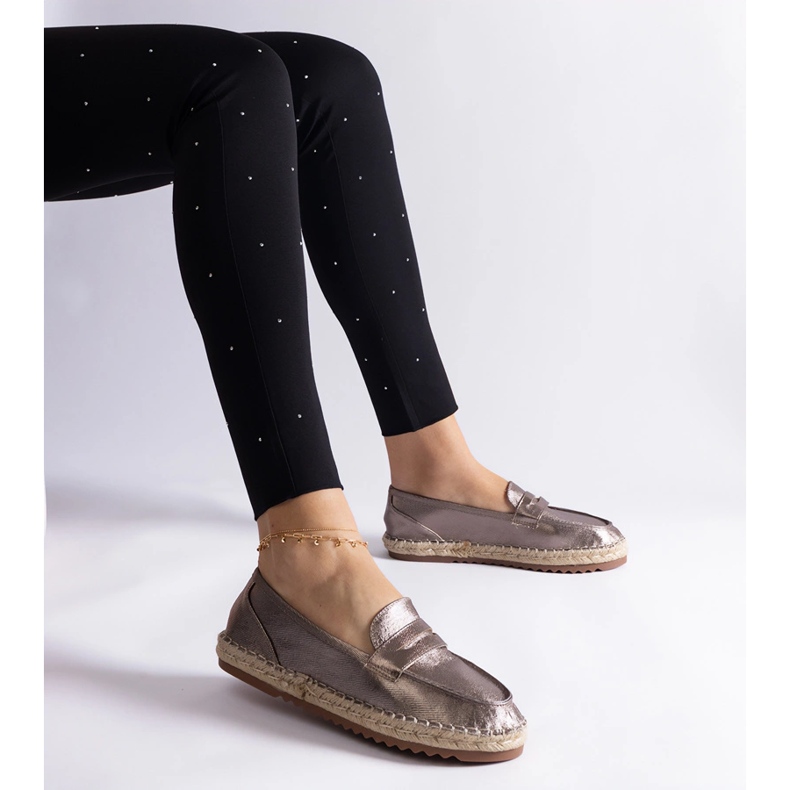 Espadrilles de glissement brun sur la plate-forme 1