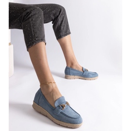 Mocassins des femmes bleues avec éco daim avec une chaîne 1