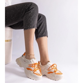 Baskets de sport femme beiges 2