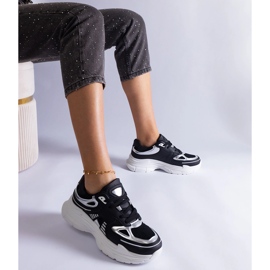Baskets femme noires avec empiècements argentés 1