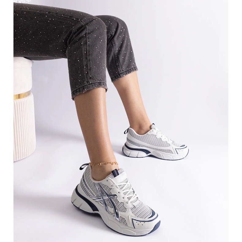 Baskets de sport femme bleues blanc 1