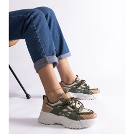 Baskets vertes et beiges pour femme 1