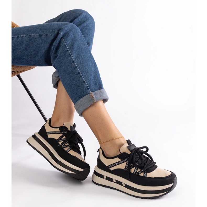 Baskets femme noires et beiges le noir 1