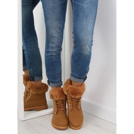 Bottes en bois avec fourrure de chameau 58-177 camel brun multicolore 3