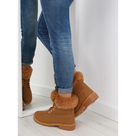 Bottes en bois avec fourrure de chameau 58-177 camel brun multicolore 5
