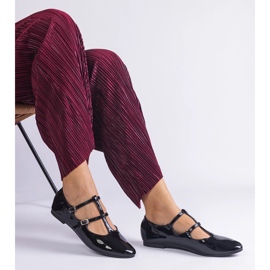 Ballerines vernies noires avec boucle 2