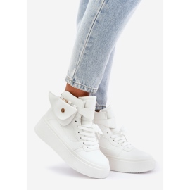 Baskets hautes avec un sachet sur la plate-forme blanche 1 Baskets hautes avec un sachet sur la plate-forme blanche 1