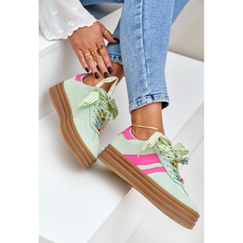 Baskets pour femmes avec épingles à menthe vert 7