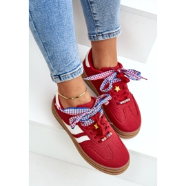 Baskets pour femmes avec épingles rouges 8