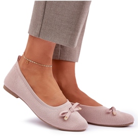 Ballerines en filet avec un arc rose 9