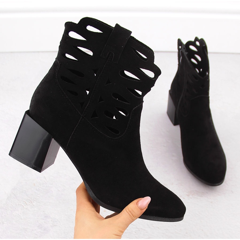 M. DASZYŃSKI Bottes de femmes sur le post en daim noir ouvert noir le noir 1