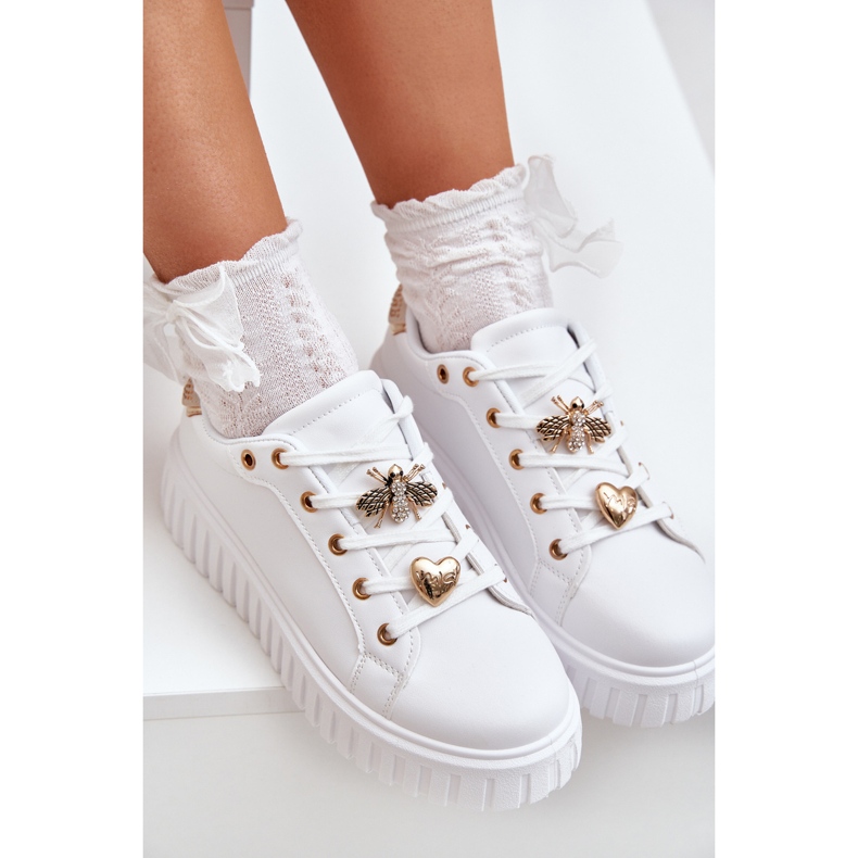 Baskets pour femmes avec épingles blanches 2