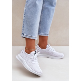 Chaussures de sport en maille en maille féminine blanche 2