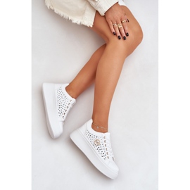 Baskets ouvertes avec un détail doré blanc blanche 2