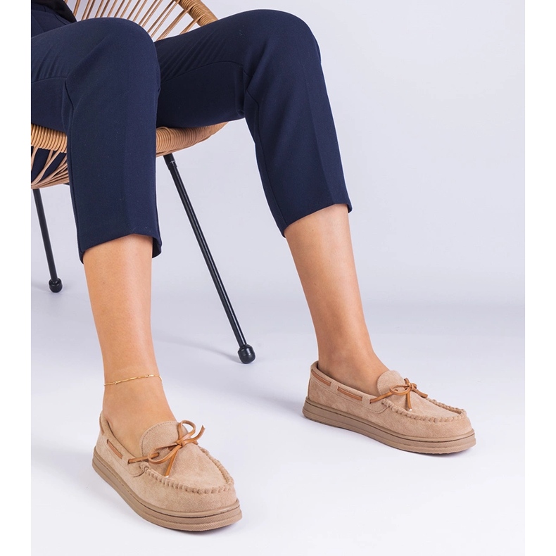Locons pour femmes beige d'Ekozamsz avec un arc 1