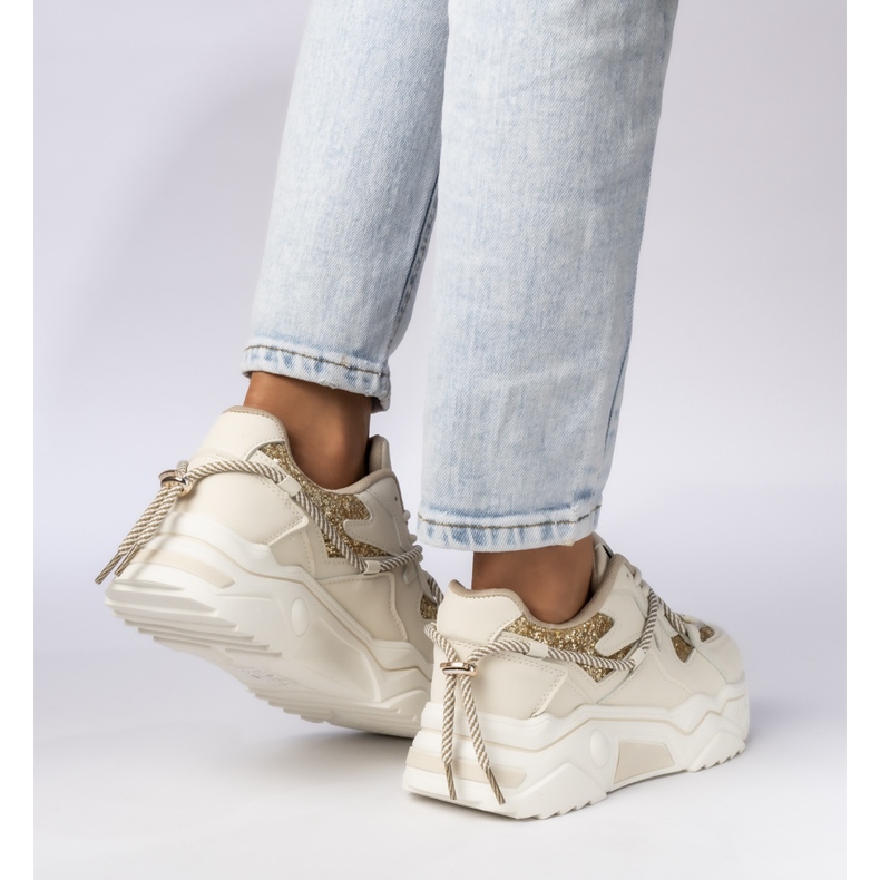 Baskets sportives féminines beige-or 2