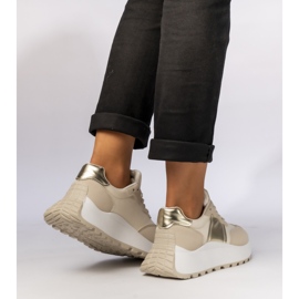 Baskets sportives beige féminines 1