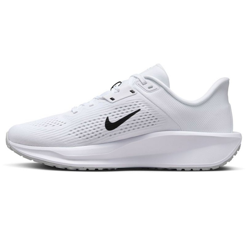 Nike Quest 6 FD6034-100 Chaussures blanches 1