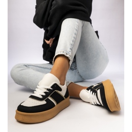 Baskets classiques pour femmes sur platfom noir 1