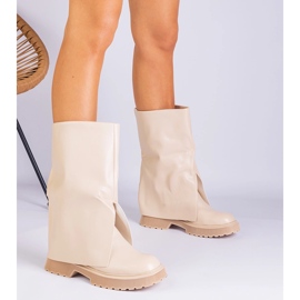 Bottes beiges avec une tige pliée 2