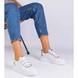 Baskets blanches et argentées pour femmes pour velcro décorées de paillettes 1 Baskets blanches et argentées pour femmes pour velcro décorées de paillettes 1