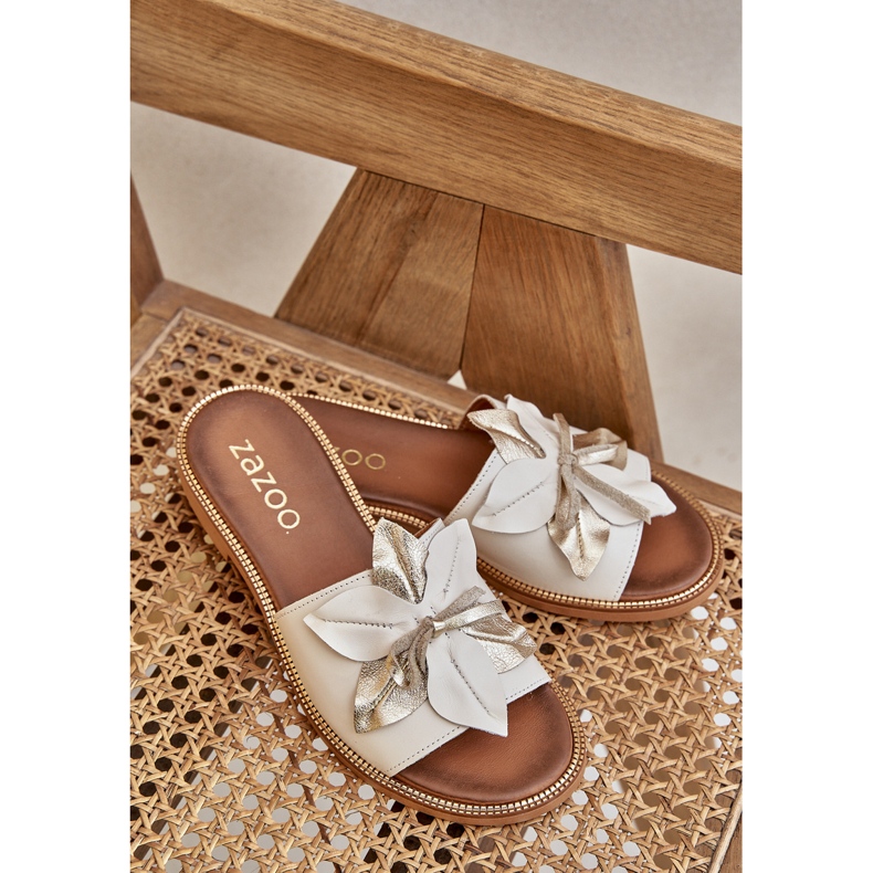 Pantoufles avec décoration en cuir naturel zazoo 3667 blanc 2