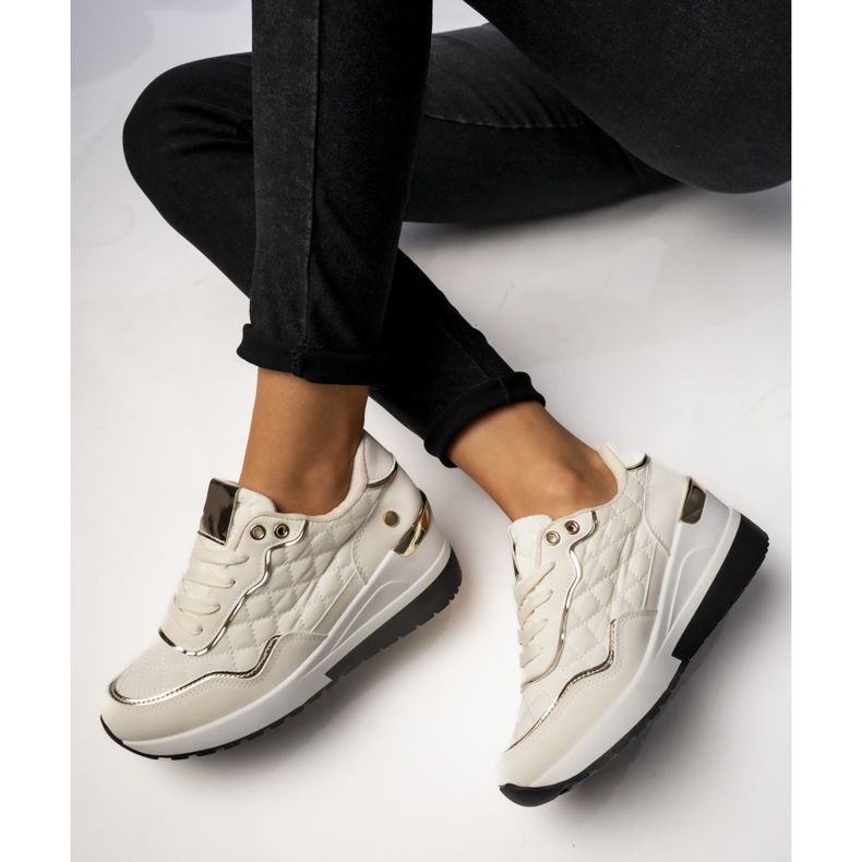 Sneakers pour femmes Veltara abricot 1