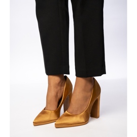 Pompes de chameau lavana pour femmes 1