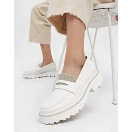 Mocassins blancs diamants pour femmes blanche 2 Mocassins blancs diamants pour femmes blanche 2