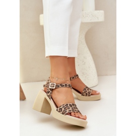 Zazoo 40386 Sandales en cuir féminin sur le léopard brun brun-beige 2