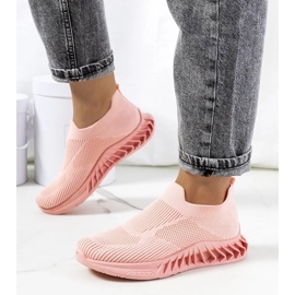 D/GMR Les baskets roses de Neda 1 D/GMR Les baskets roses de Neda 1